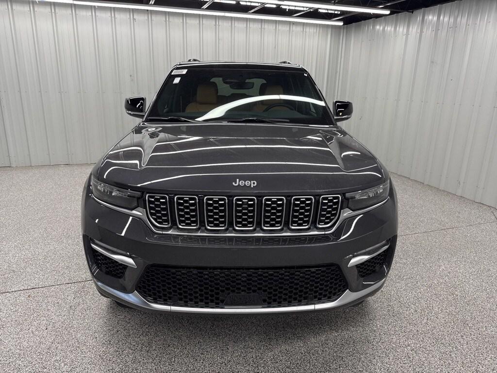 new 2025 Jeep Grand Cherokee car, priced at $60,825