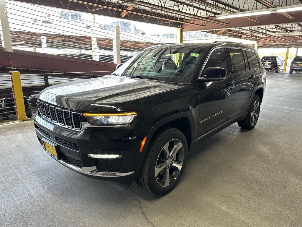 new 2024 Jeep Grand Cherokee L car, priced at $47,346