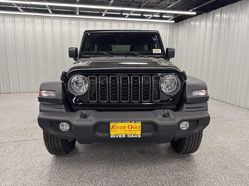 new 2025 Jeep Wrangler car, priced at $45,188