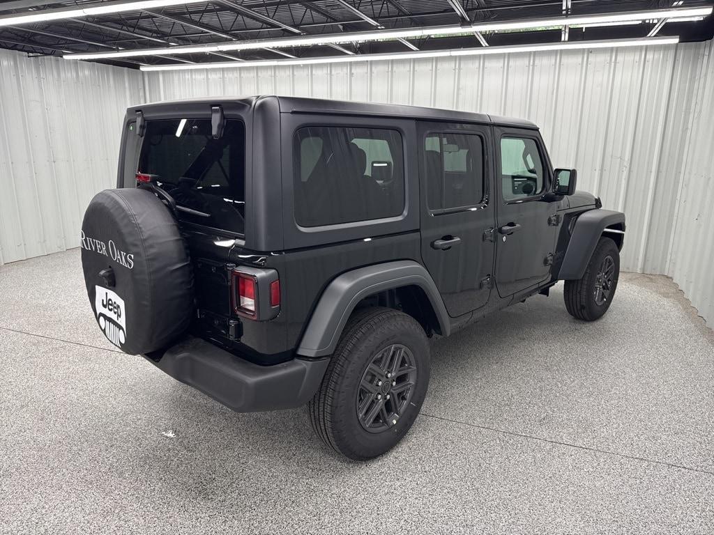 new 2025 Jeep Wrangler car, priced at $45,188