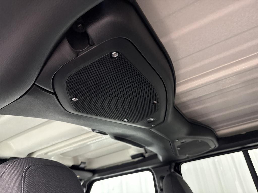 new 2025 Jeep Wrangler car, priced at $45,188