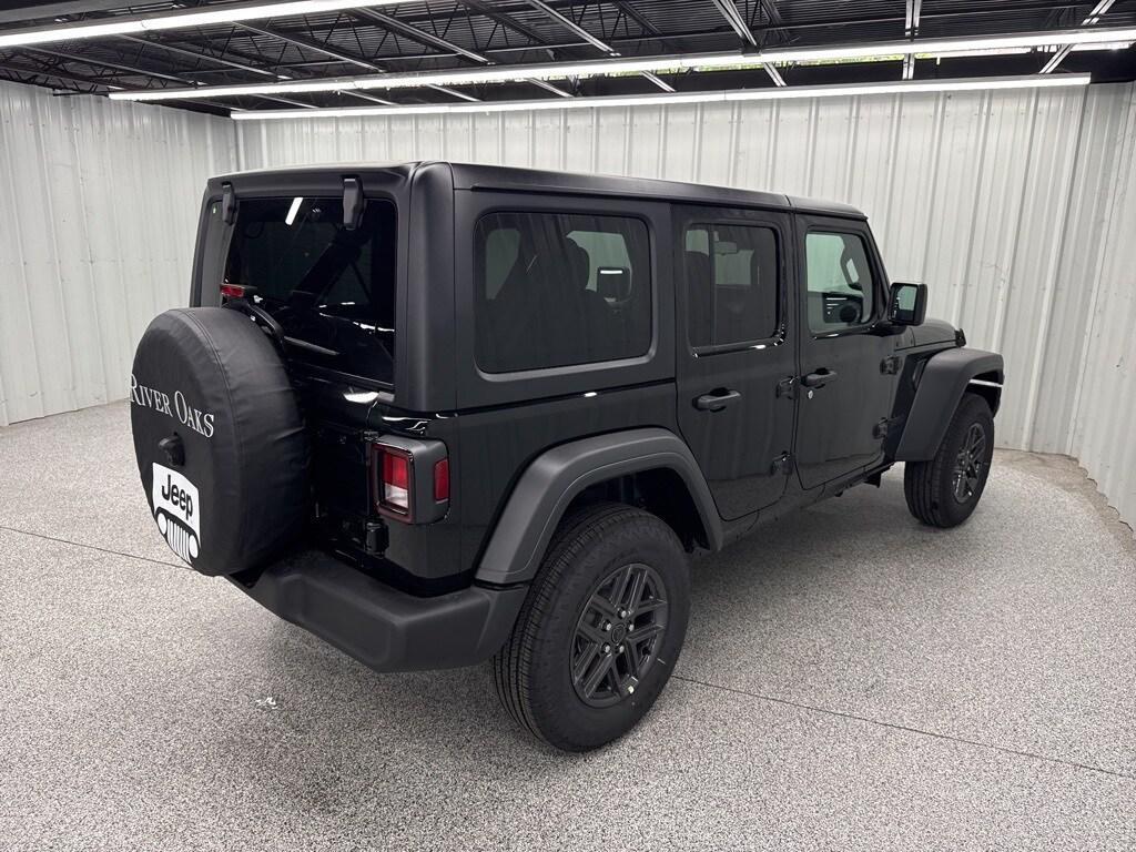 new 2025 Jeep Wrangler car, priced at $45,188