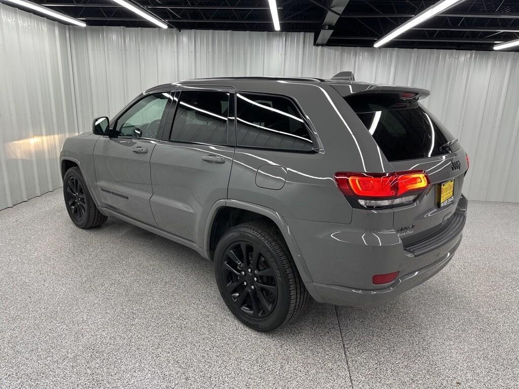 used 2022 Jeep Grand Cherokee car, priced at $41,685