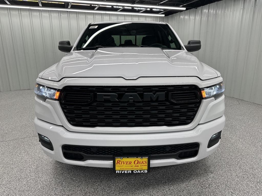 new 2025 Ram 1500 car, priced at $40,346