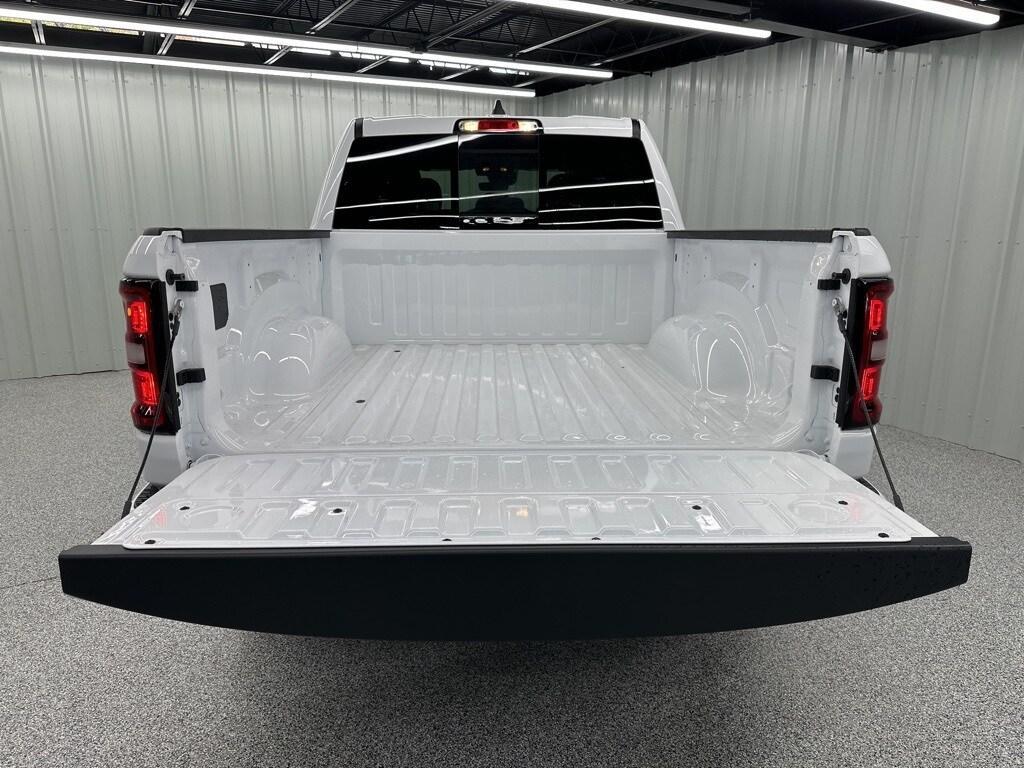 new 2025 Ram 1500 car, priced at $40,346