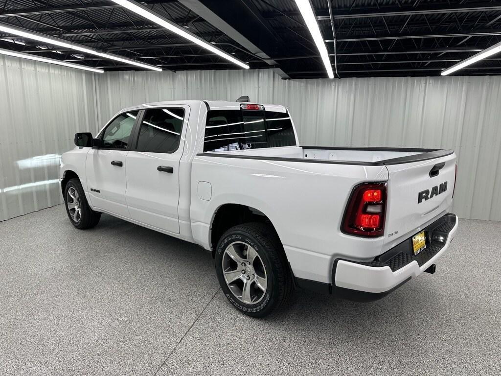 new 2025 Ram 1500 car, priced at $40,346