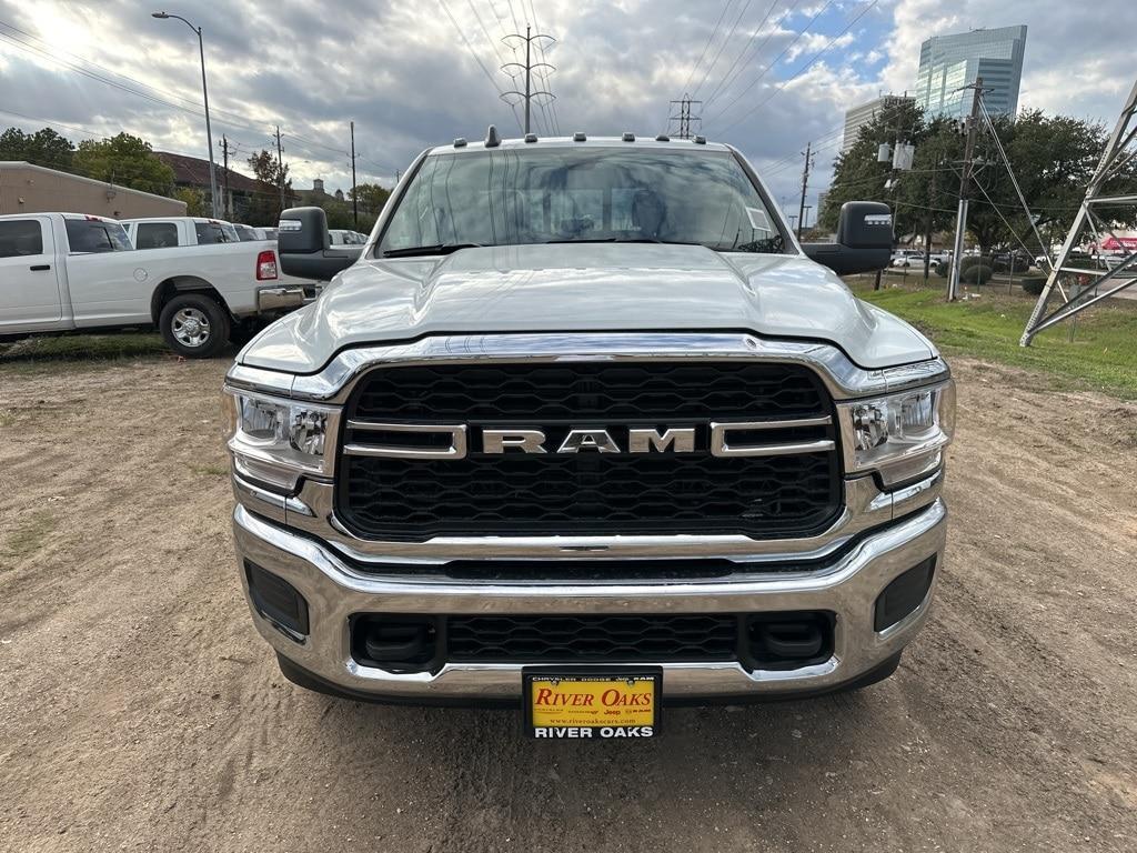 new 2024 Ram 3500 car, priced at $60,168