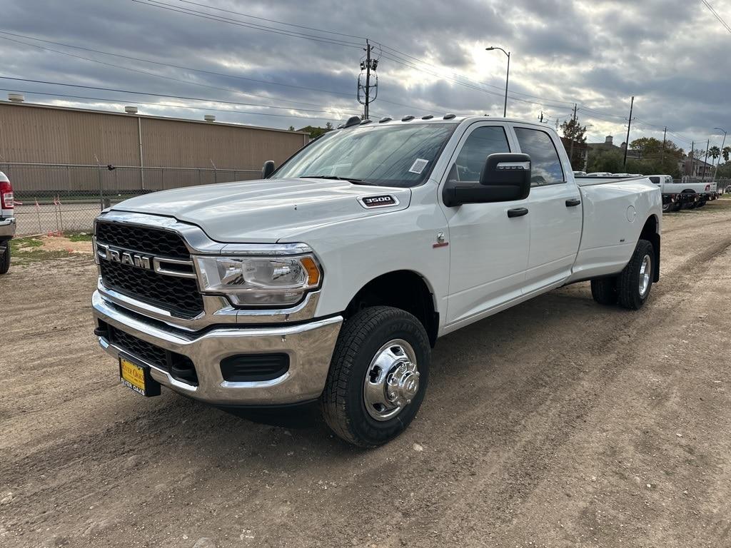 new 2024 Ram 3500 car, priced at $60,168