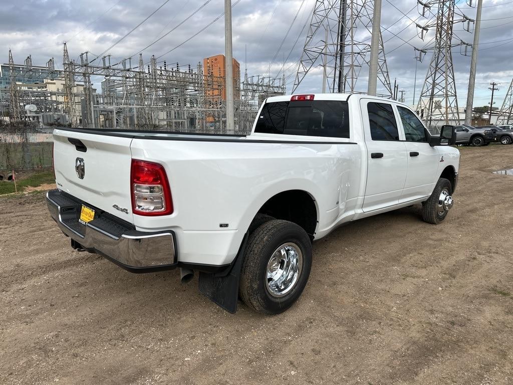 new 2024 Ram 3500 car, priced at $60,168