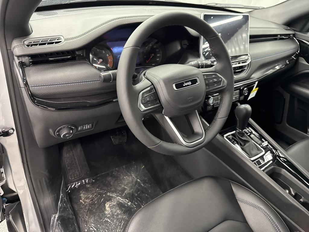 new 2025 Jeep Compass car, priced at $34,872
