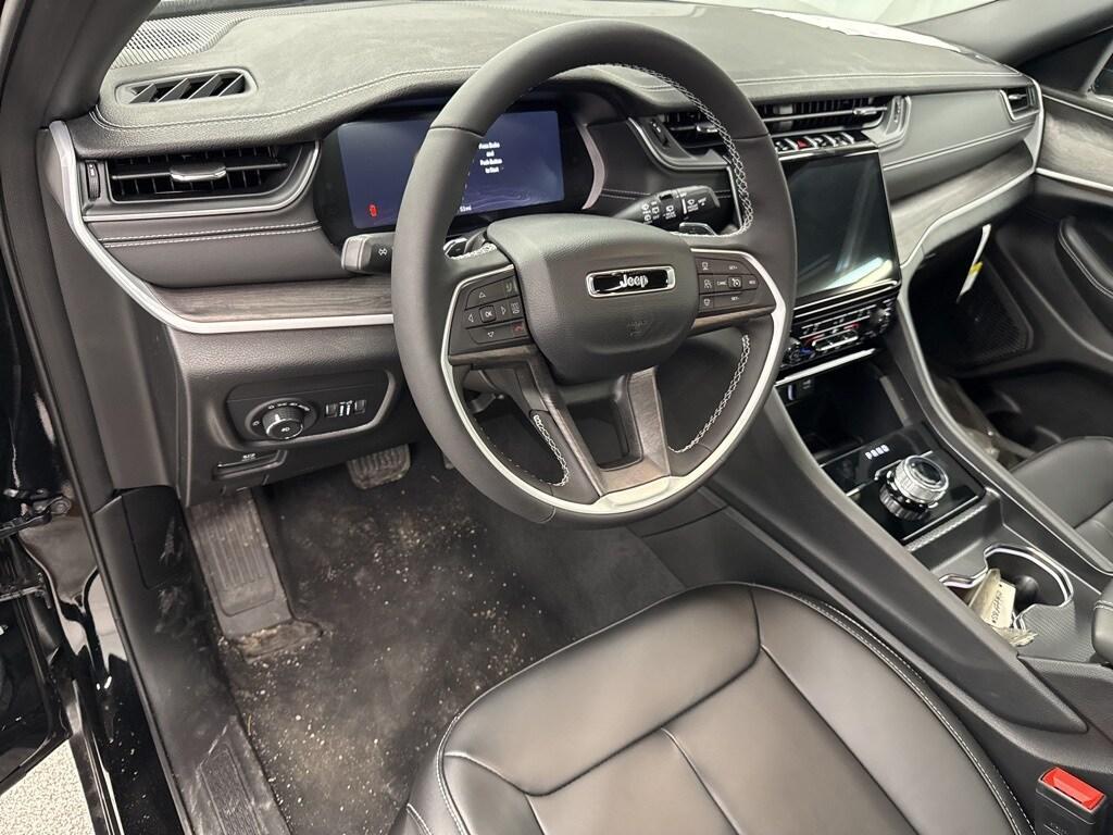 new 2025 Jeep Grand Cherokee L car, priced at $45,772