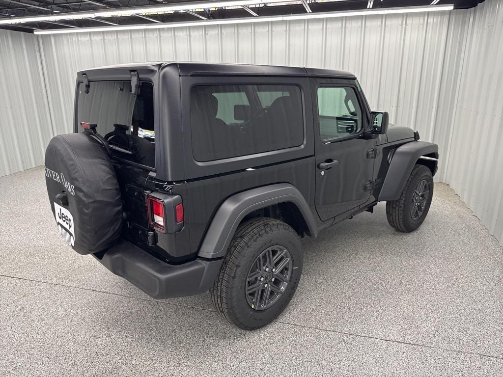 new 2025 Jeep Wrangler car, priced at $40,796