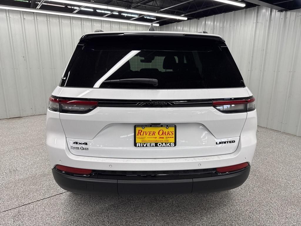 new 2025 Jeep Grand Cherokee car, priced at $48,213