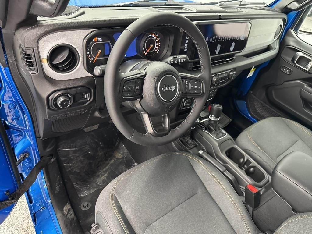 new 2025 Jeep Wrangler car, priced at $41,733