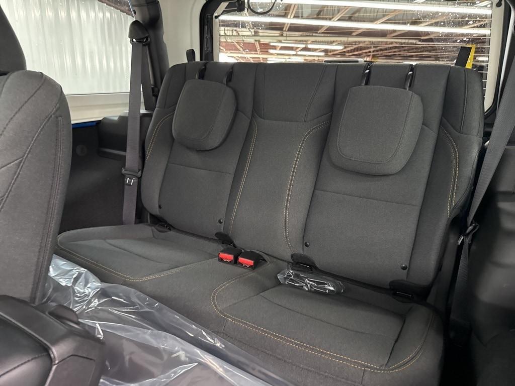 new 2025 Jeep Wrangler car, priced at $41,733