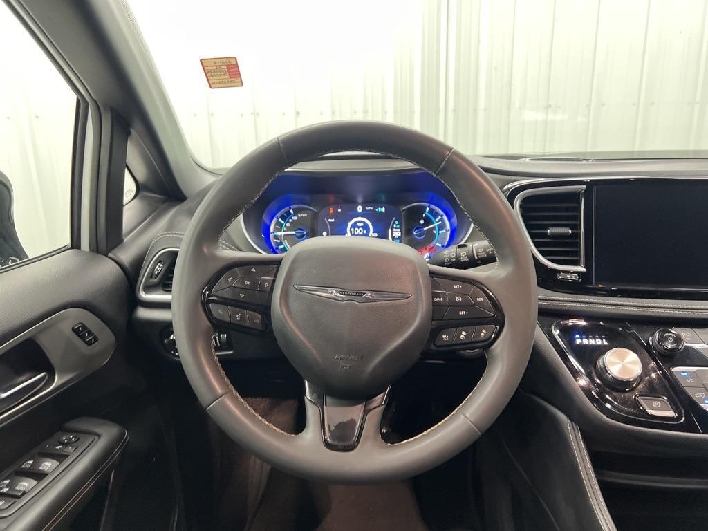 used 2023 Chrysler Pacifica Hybrid car, priced at $33,775
