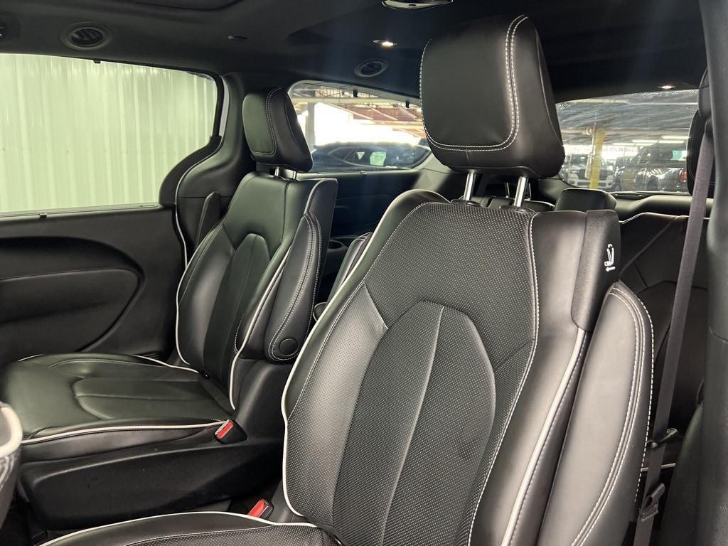 used 2023 Chrysler Pacifica Hybrid car, priced at $33,775