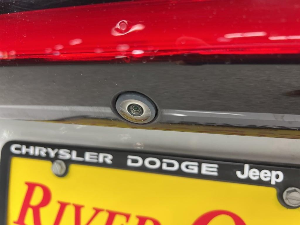 used 2023 Chrysler Pacifica Hybrid car, priced at $33,775