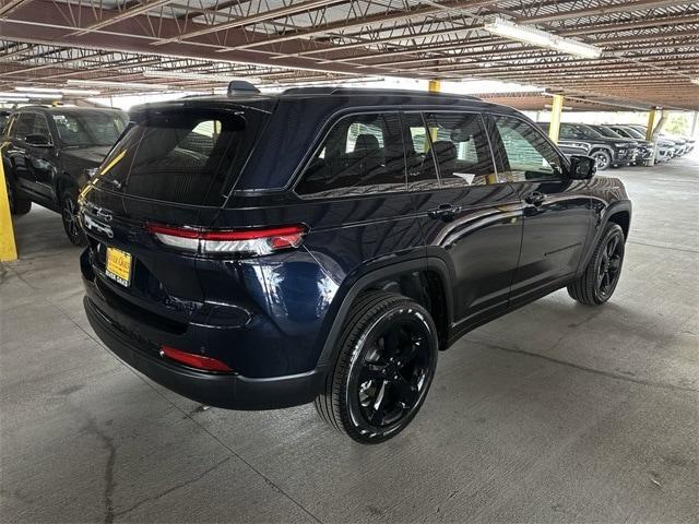 new 2024 Jeep Grand Cherokee car, priced at $46,080