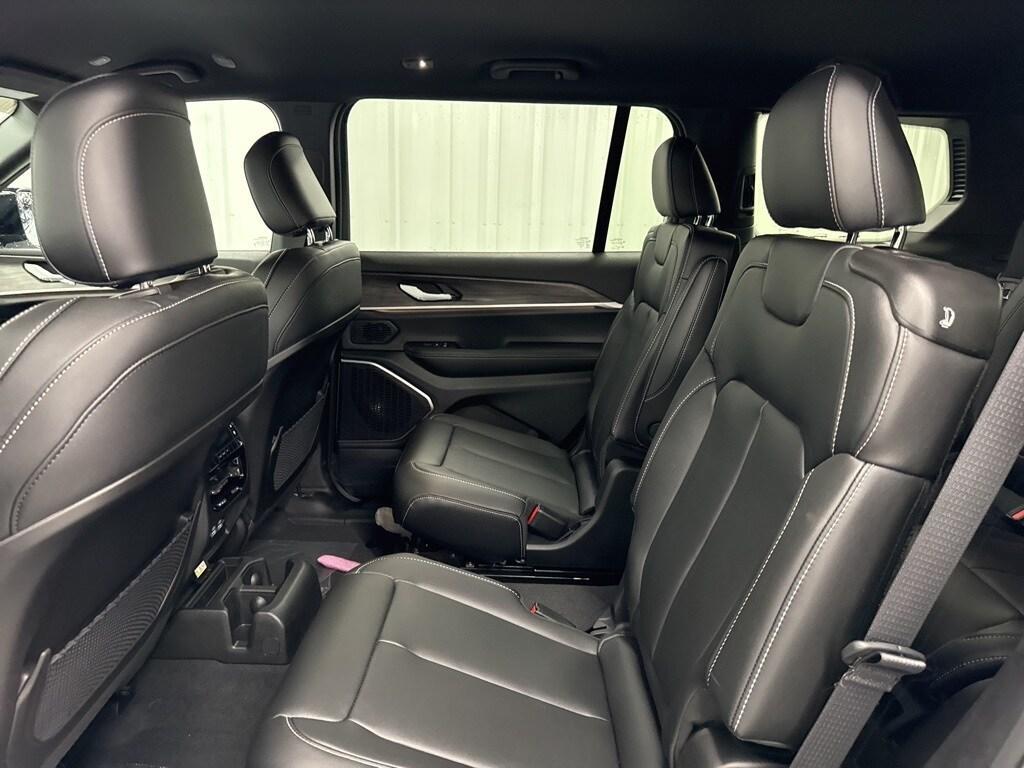 new 2025 Jeep Grand Cherokee L car, priced at $48,511