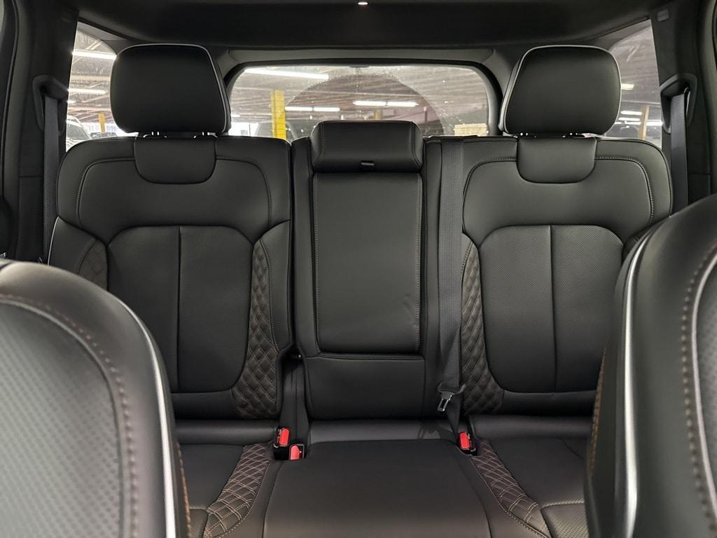 new 2025 Jeep Grand Cherokee car, priced at $66,657