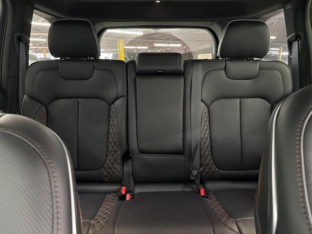 new 2025 Jeep Grand Cherokee car, priced at $67,010