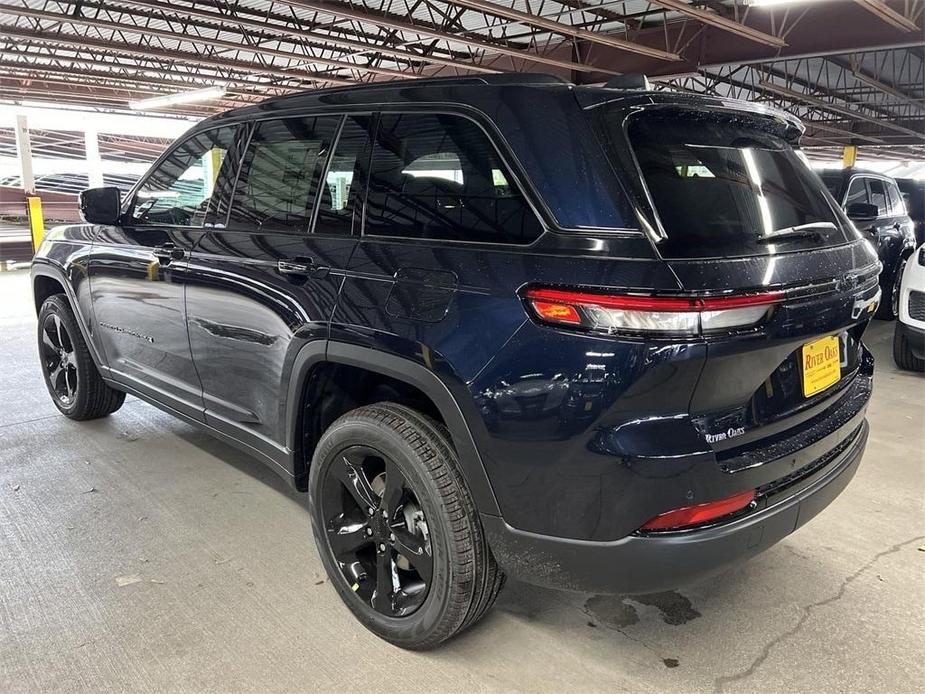 new 2024 Jeep Grand Cherokee car, priced at $46,080