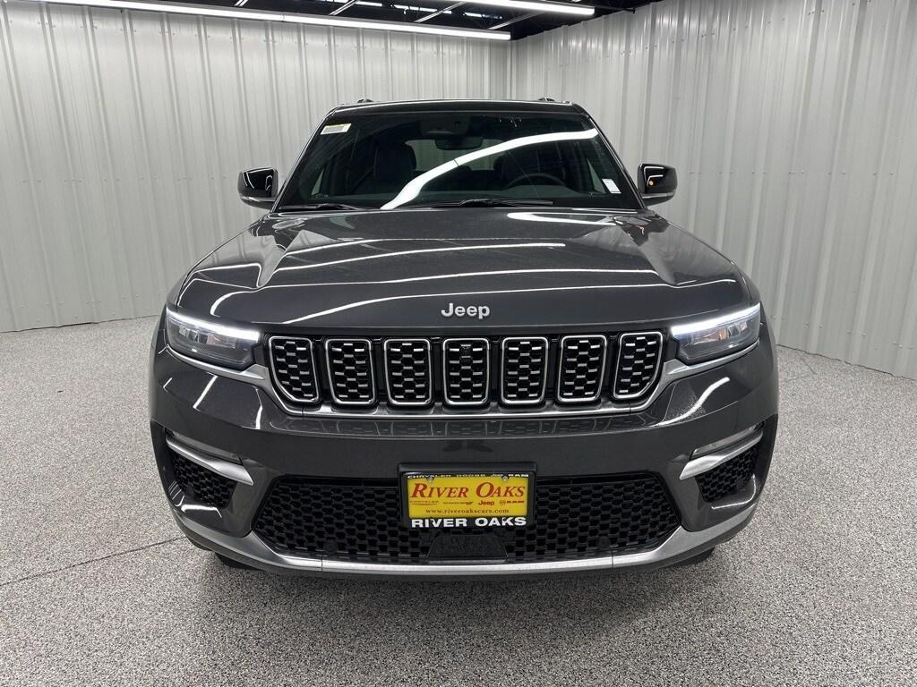 new 2025 Jeep Grand Cherokee car, priced at $59,056