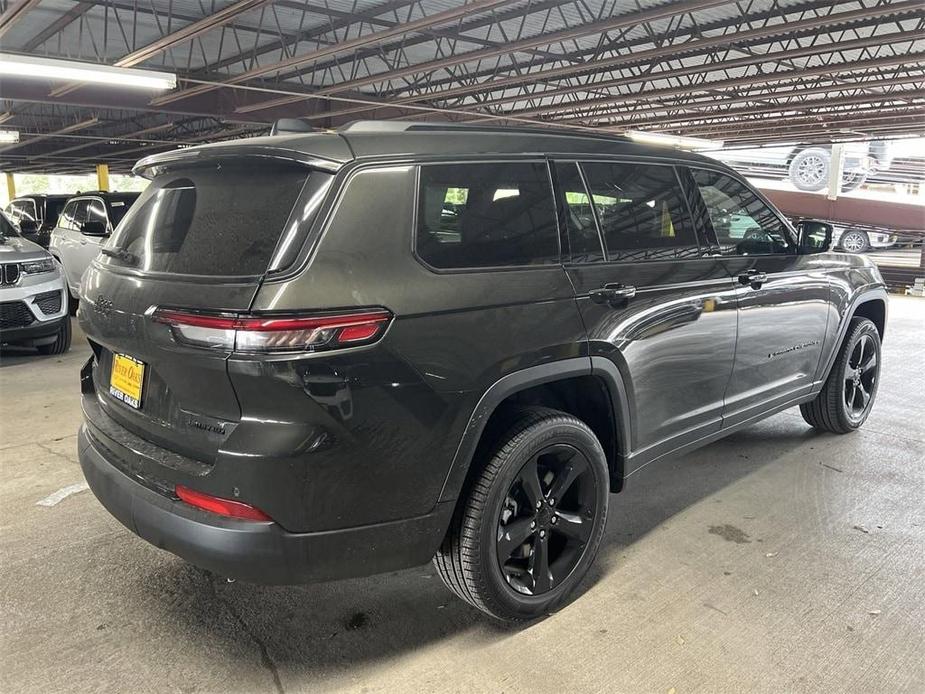 new 2024 Jeep Grand Cherokee L car, priced at $48,433