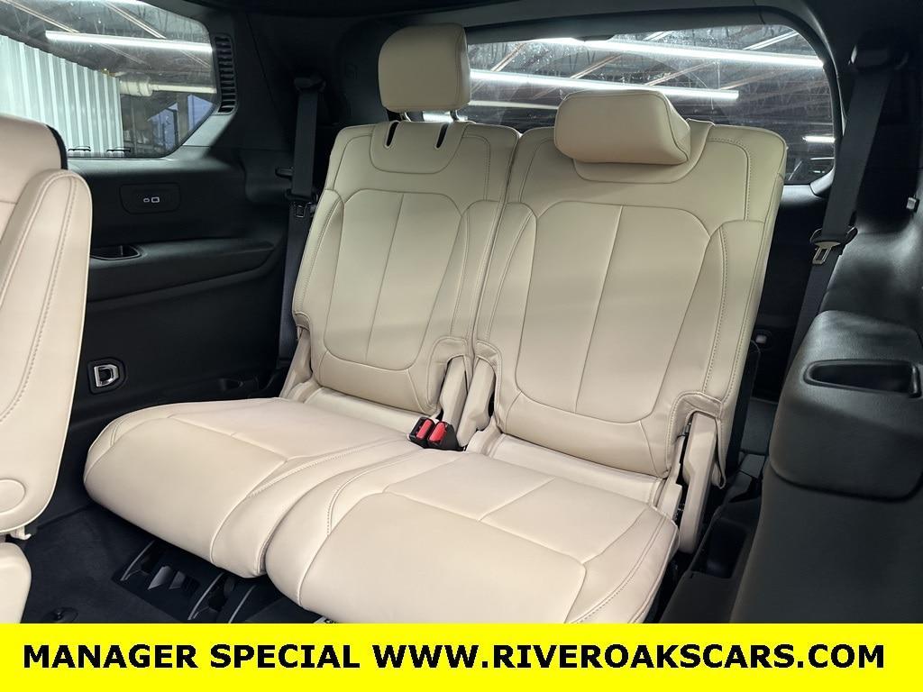 new 2025 Jeep Grand Cherokee L car, priced at $37,523