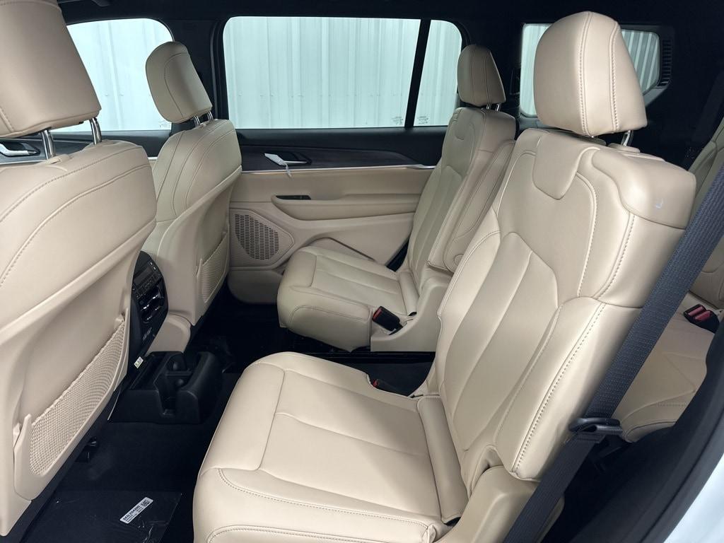 new 2025 Jeep Grand Cherokee L car, priced at $42,883