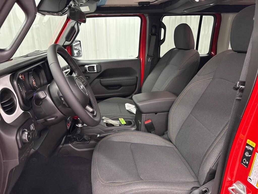 new 2025 Jeep Wrangler car, priced at $51,355