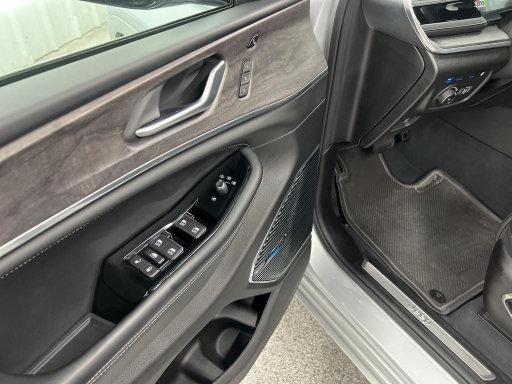 used 2023 Jeep Grand Cherokee 4xe car, priced at $37,465