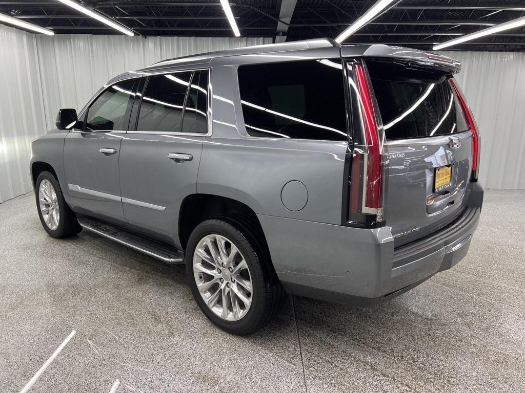 used 2020 Cadillac Escalade car, priced at $39,685