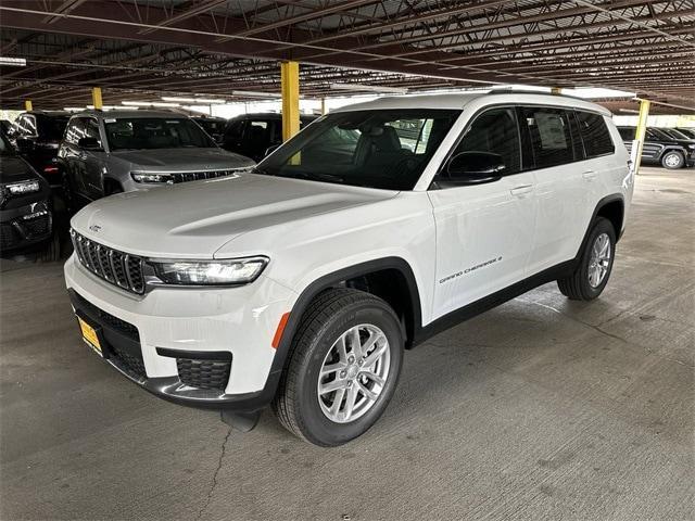 new 2024 Jeep Grand Cherokee L car, priced at $37,926