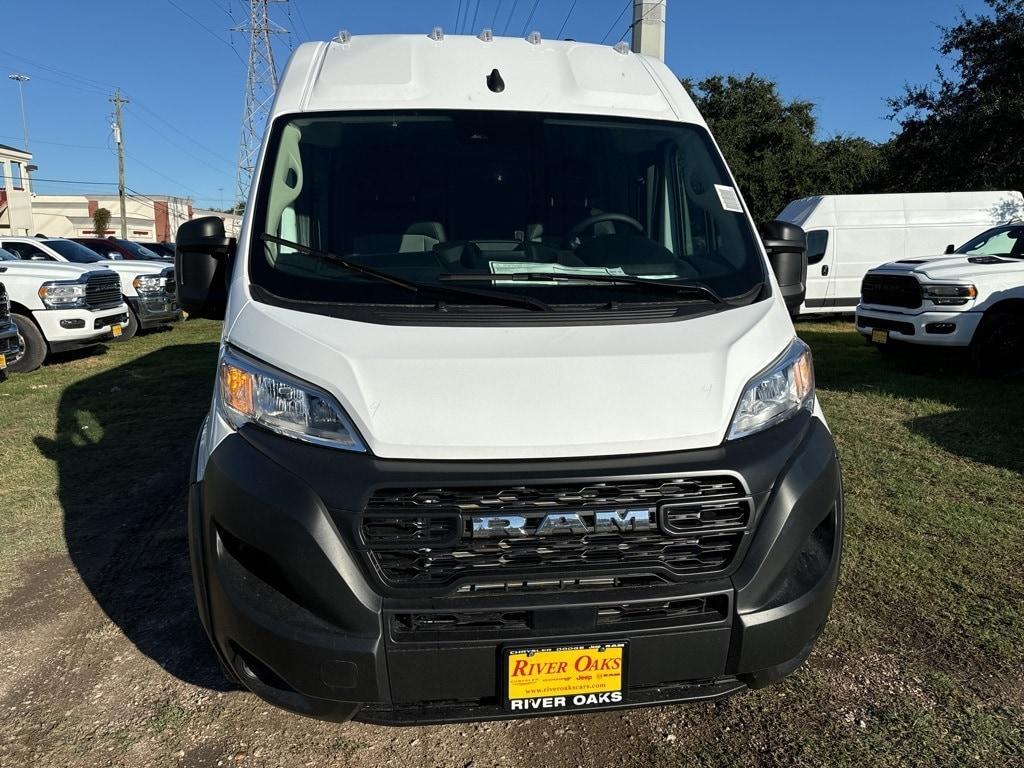 new 2025 Ram ProMaster 2500 car, priced at $46,155