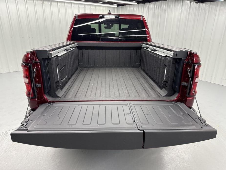 new 2025 Ram 1500 car, priced at $68,081