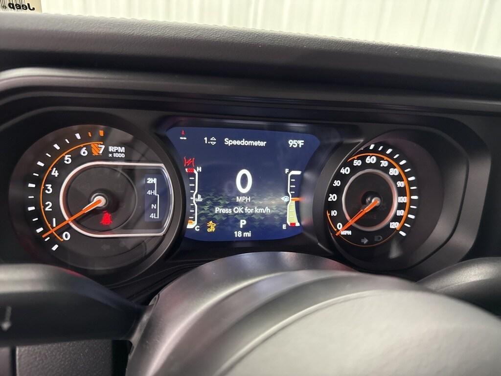 new 2025 Jeep Gladiator car, priced at $44,110
