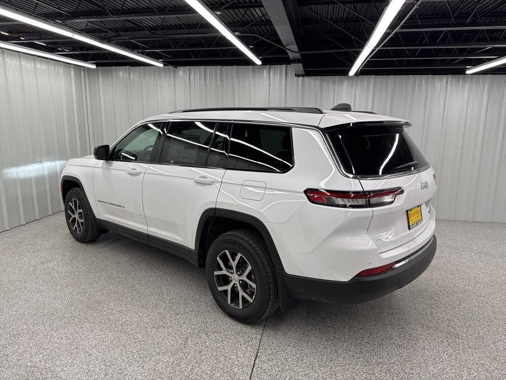 new 2025 Jeep Grand Cherokee L car, priced at $44,581