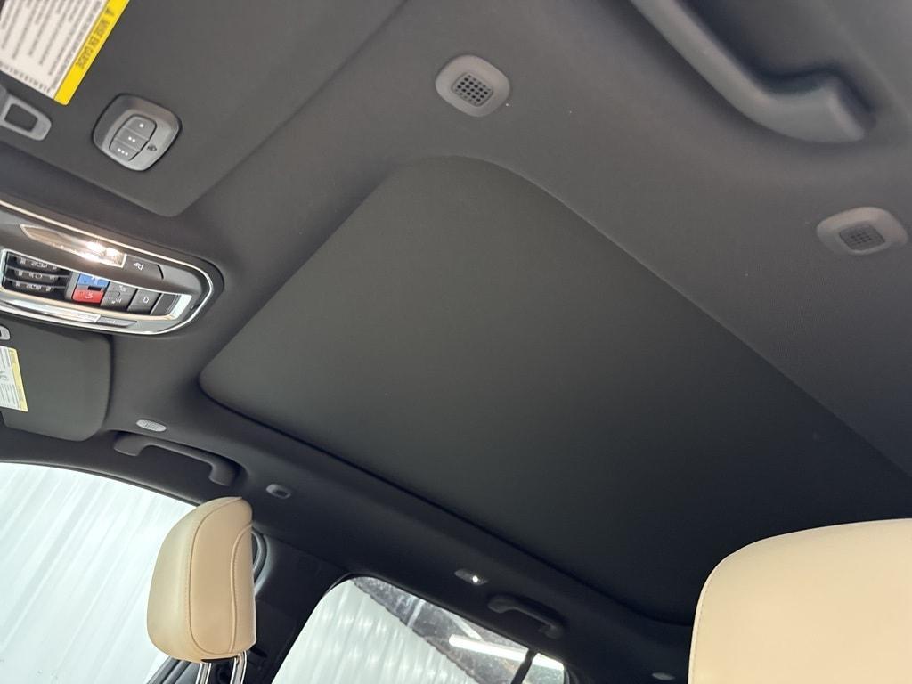 new 2025 Jeep Grand Cherokee car, priced at $44,507