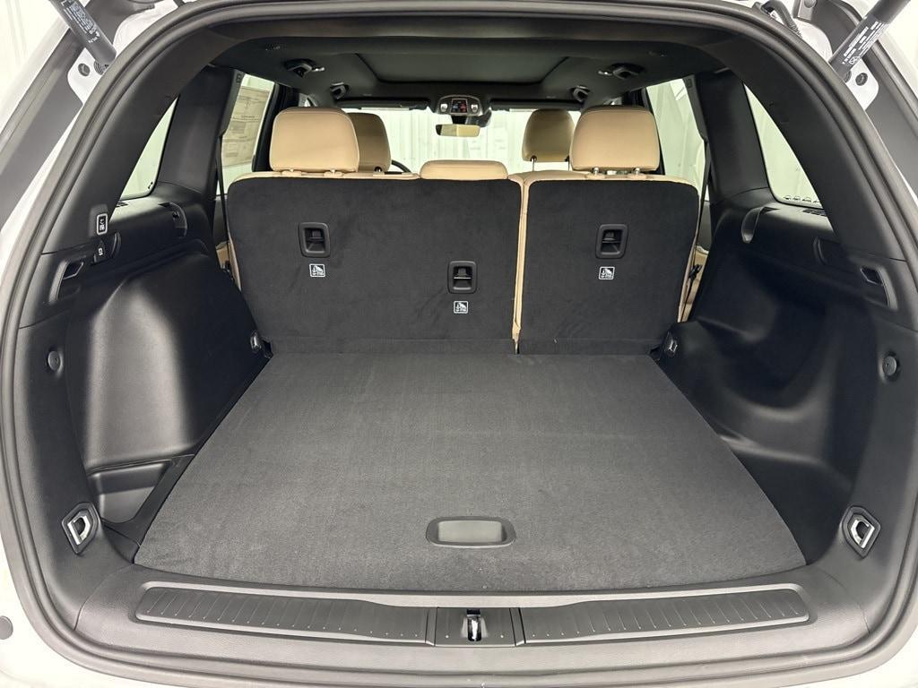new 2025 Jeep Grand Cherokee car, priced at $44,507