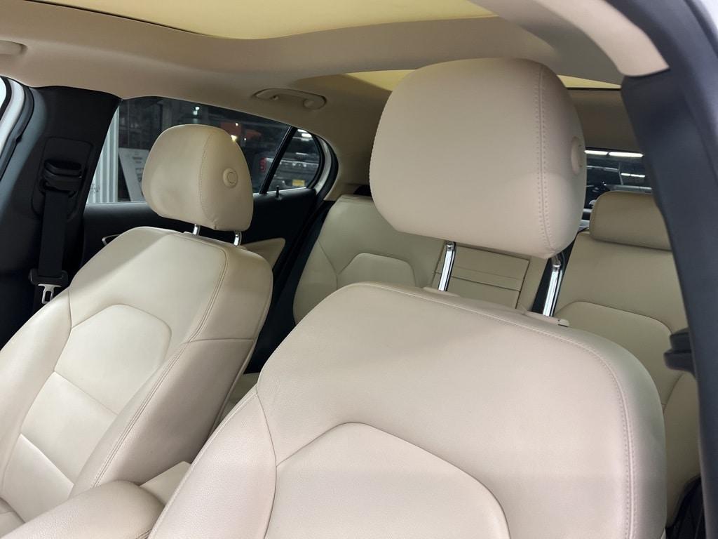 used 2019 Mercedes-Benz GLA 250 car, priced at $19,479