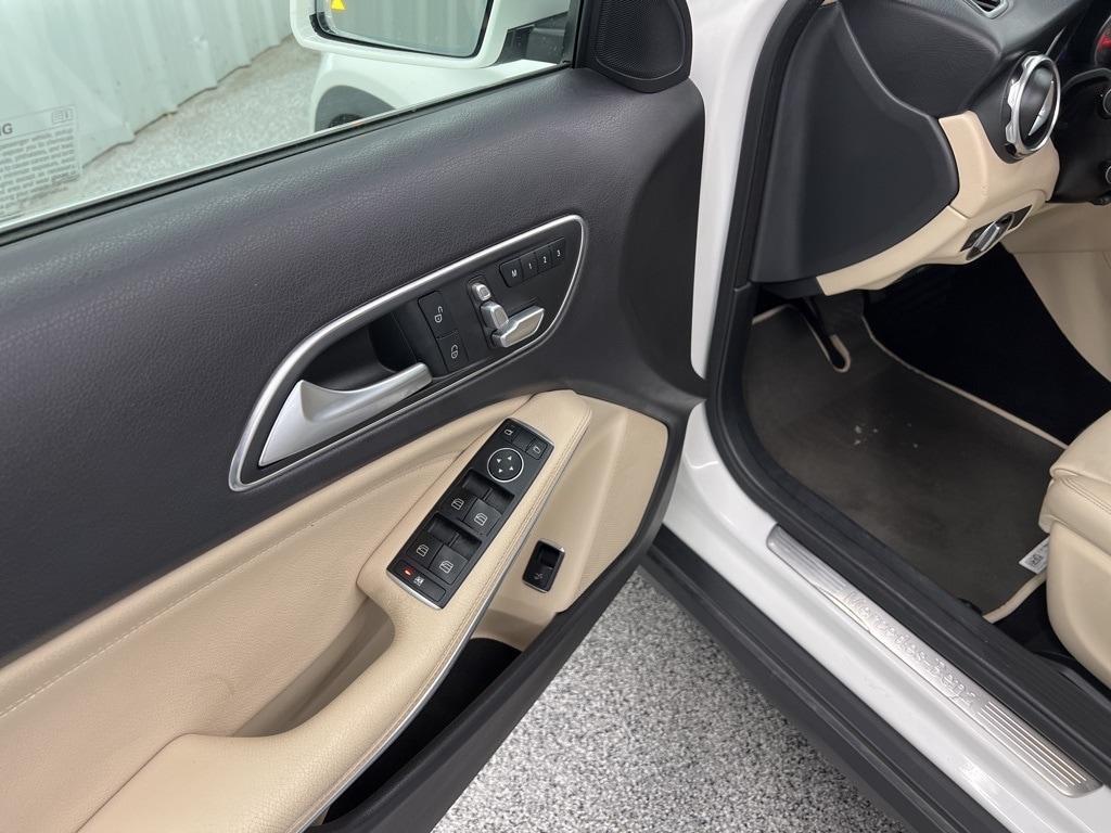 used 2019 Mercedes-Benz GLA 250 car, priced at $19,479