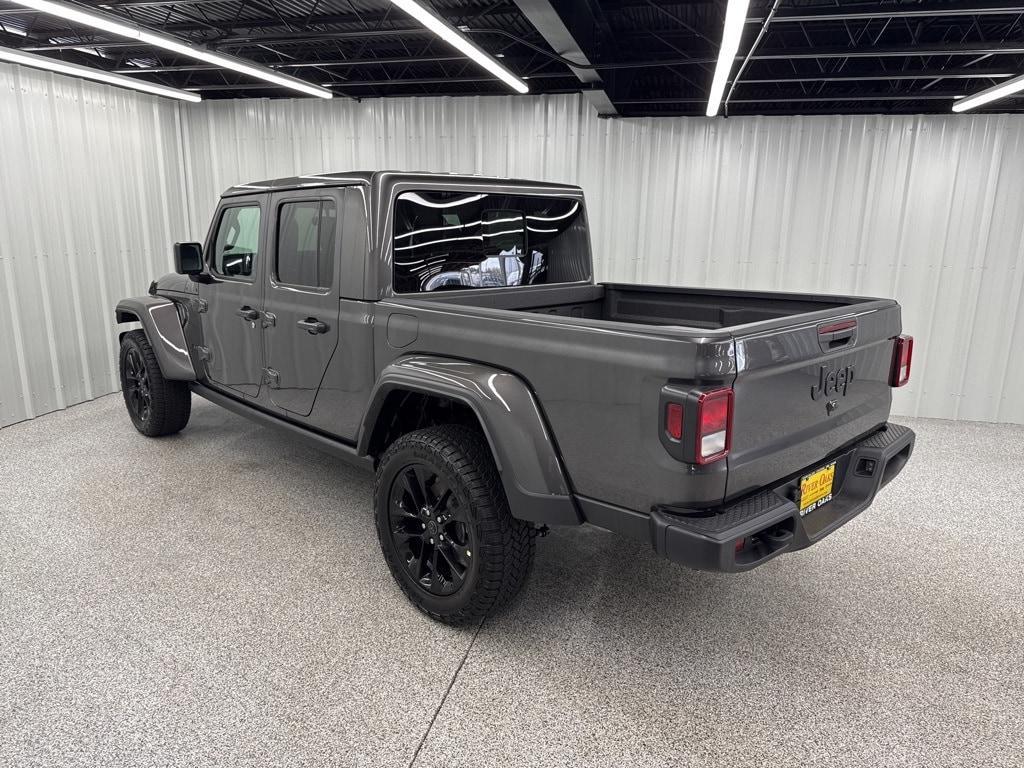 new 2025 Jeep Gladiator car, priced at $43,440