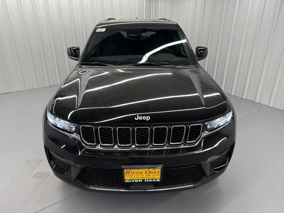 new 2025 Jeep Grand Cherokee car, priced at $37,323