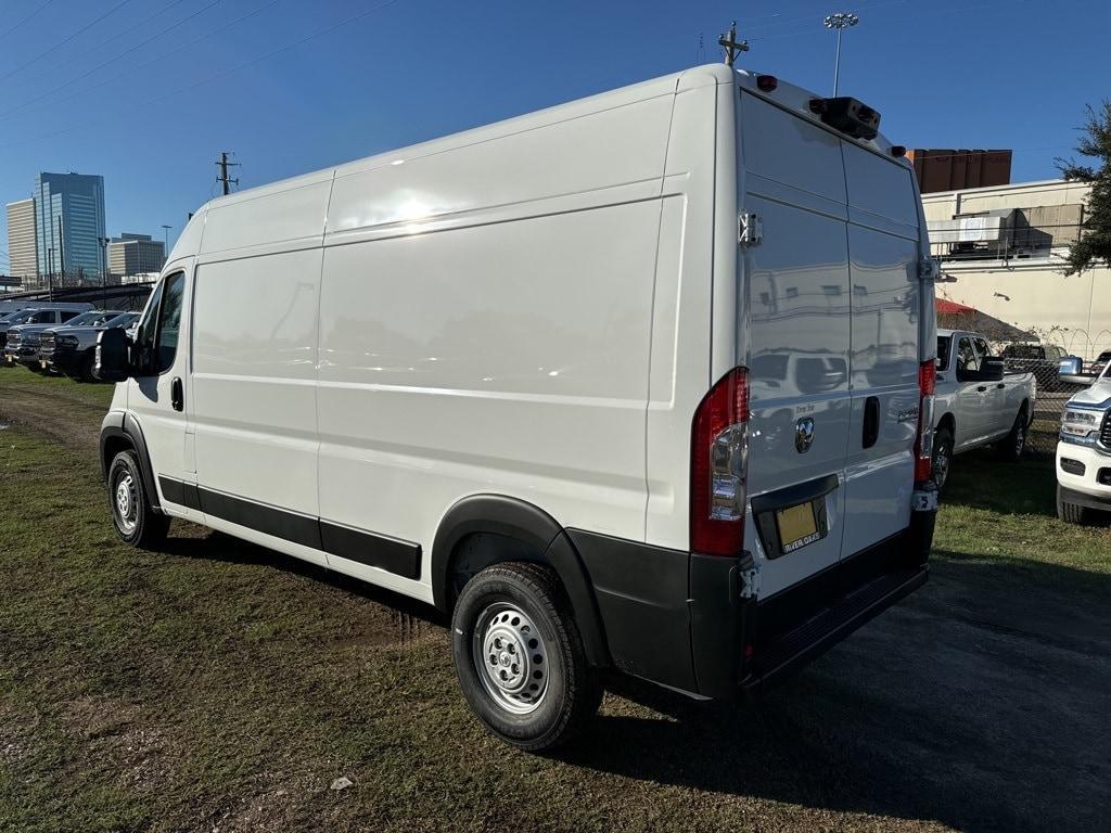 new 2025 Ram ProMaster 2500 car, priced at $53,155