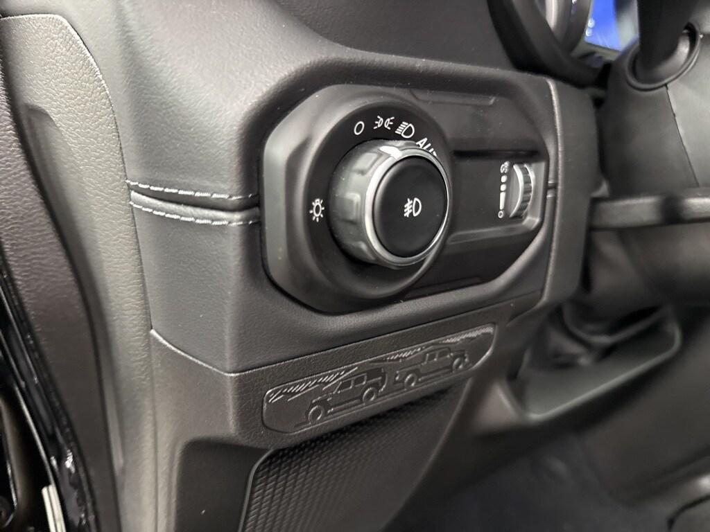 new 2025 Jeep Wrangler car, priced at $51,007