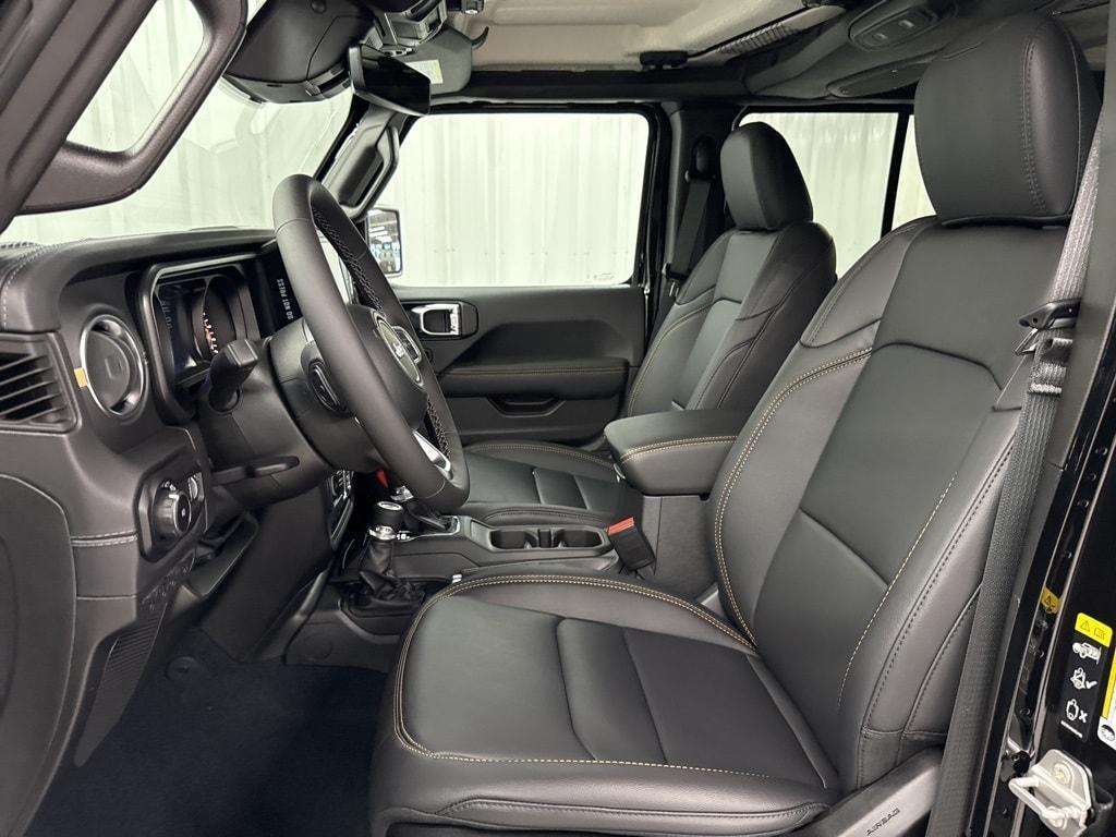 new 2025 Jeep Wrangler car, priced at $51,007