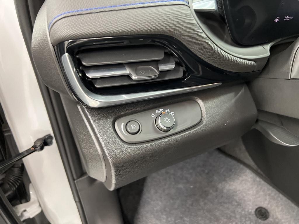 used 2024 Buick Envista car, priced at $25,687