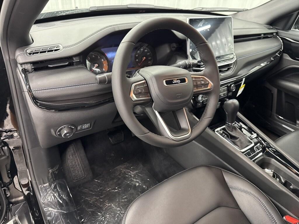 new 2025 Jeep Compass car, priced at $37,388